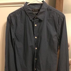 Banana republic button down shirt - medium
